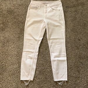 White maurices skinny jeans